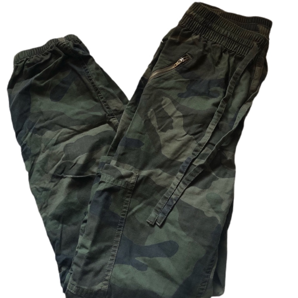 Hollister Camo Pants